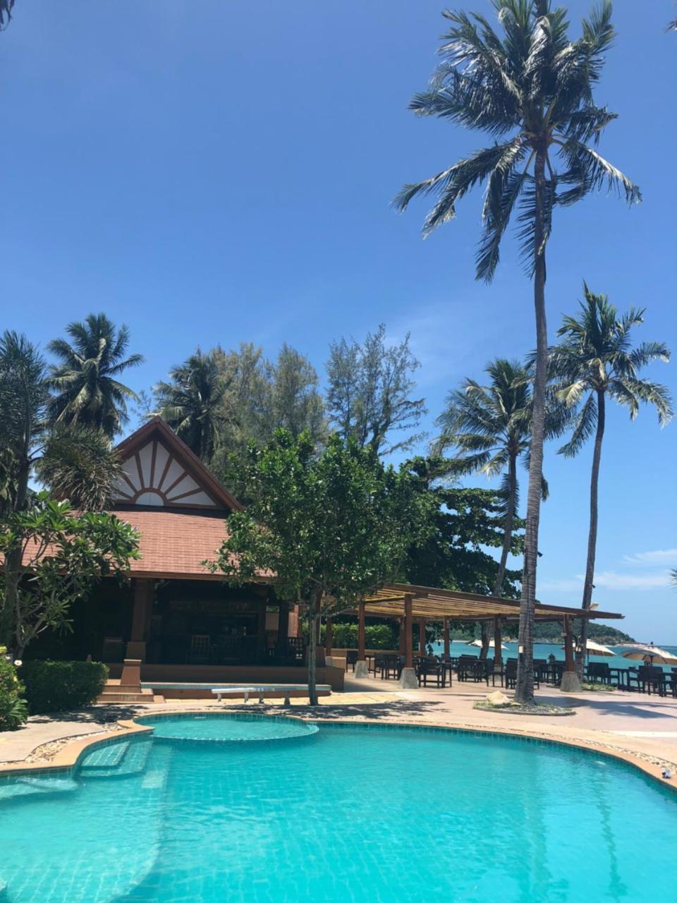 Kanok Buri Resort Lipa Noi Eksteriør bilde