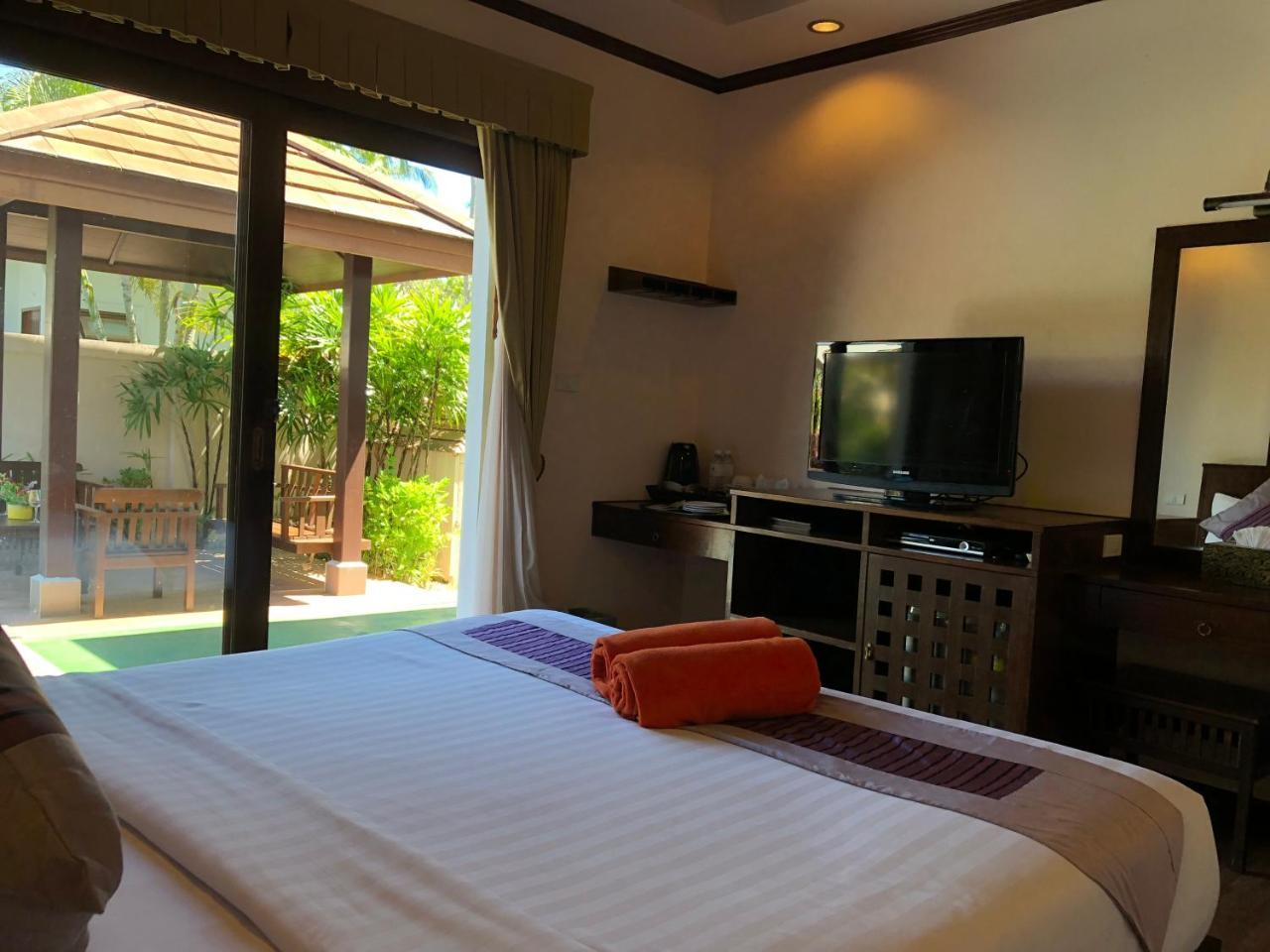 Kanok Buri Resort Lipa Noi Eksteriør bilde