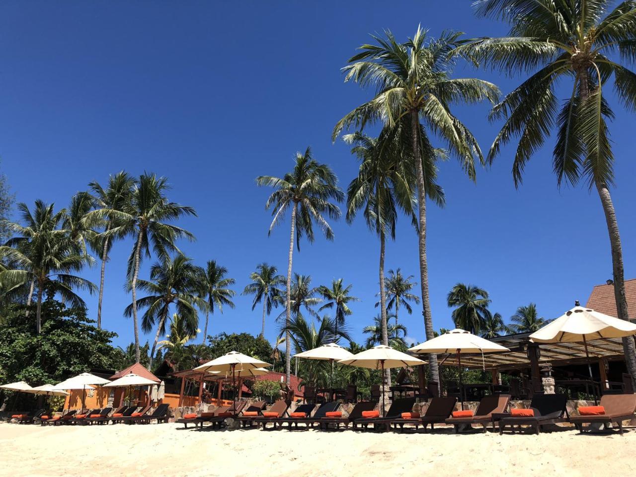 Kanok Buri Resort Lipa Noi Eksteriør bilde