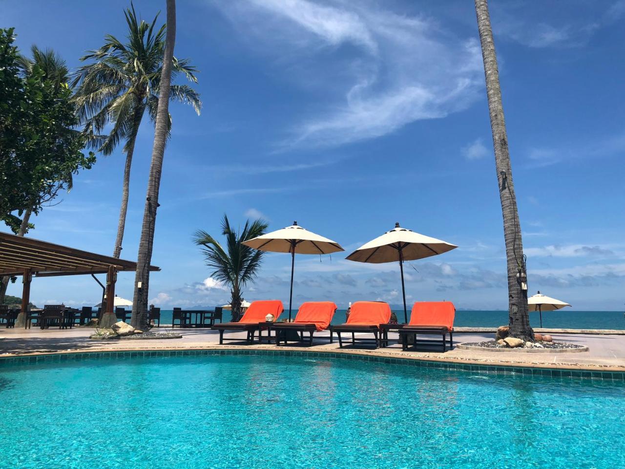 Kanok Buri Resort Lipa Noi Eksteriør bilde