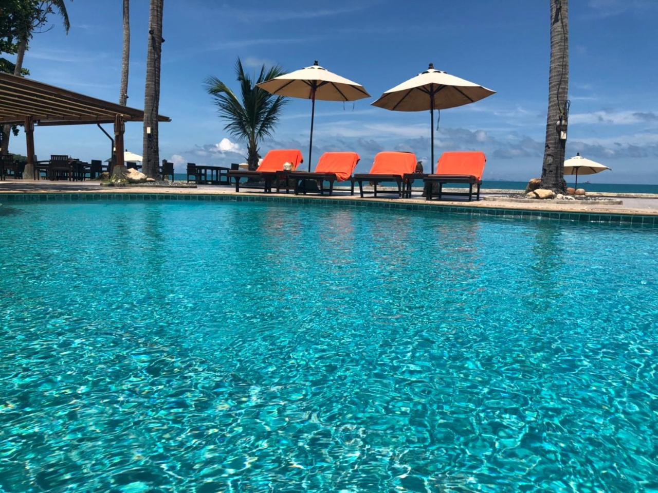 Kanok Buri Resort Lipa Noi Eksteriør bilde
