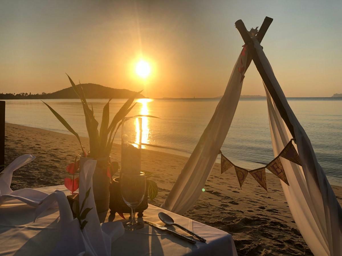 Kanok Buri Resort Lipa Noi Eksteriør bilde